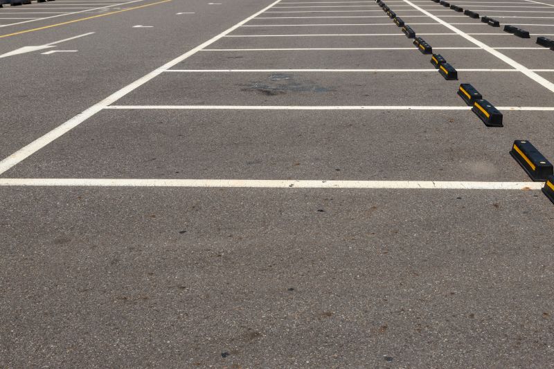 parking lot striping and maintenance